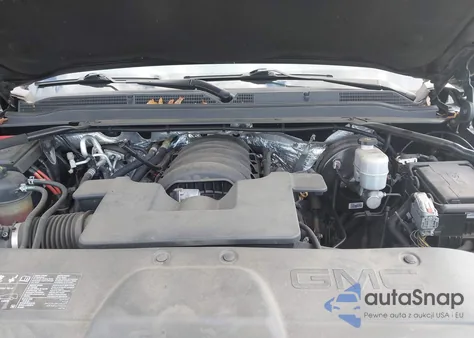 2018 GMC Yukon Xl Slt z USA, uszkodzony, nr VIN 1GKS2GKC3JR309899